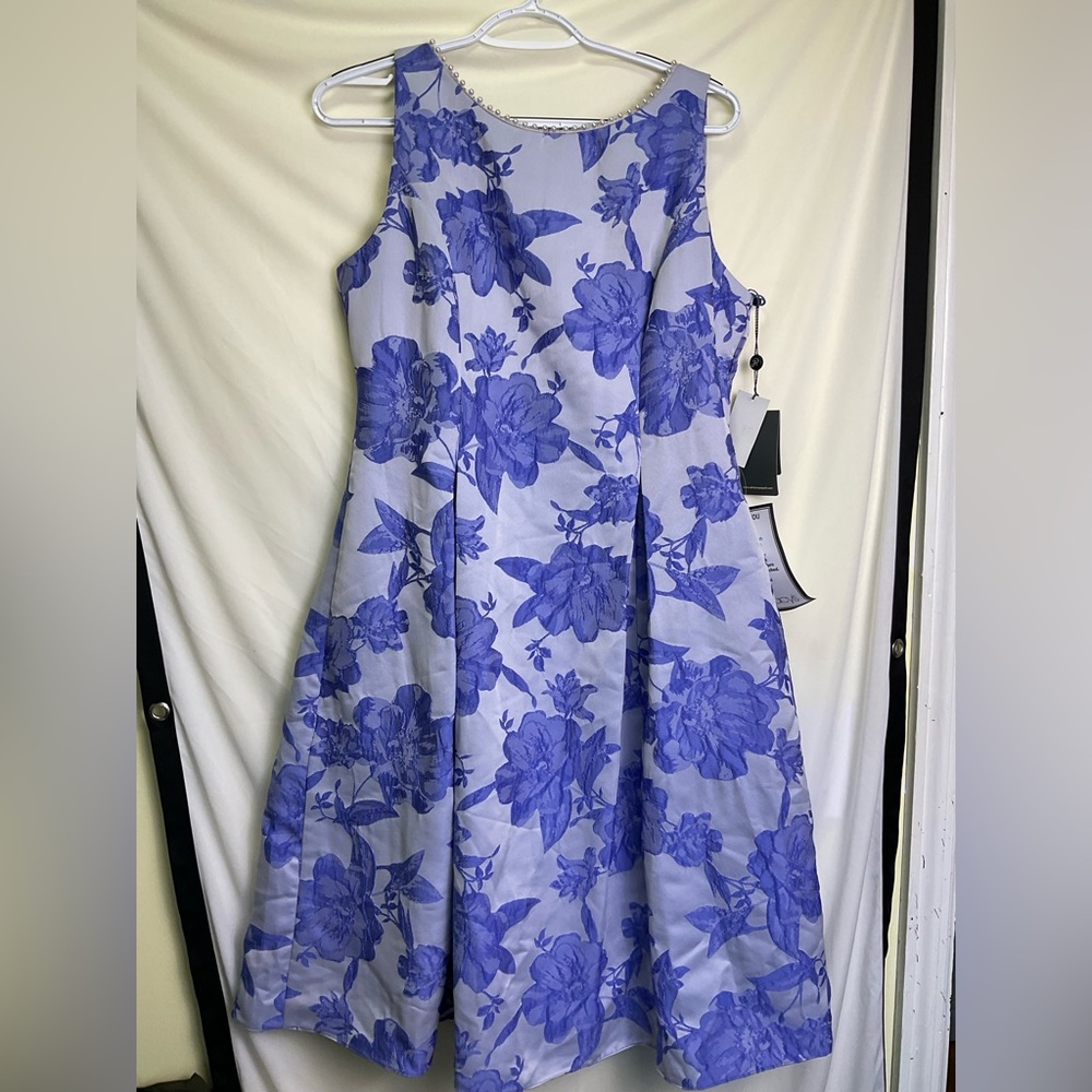 Adrianna Papell Blue Floral Midi Dress